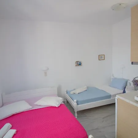 Kiki's Huge Balcony Dream Holiday home Chrisi Akti (Paros)