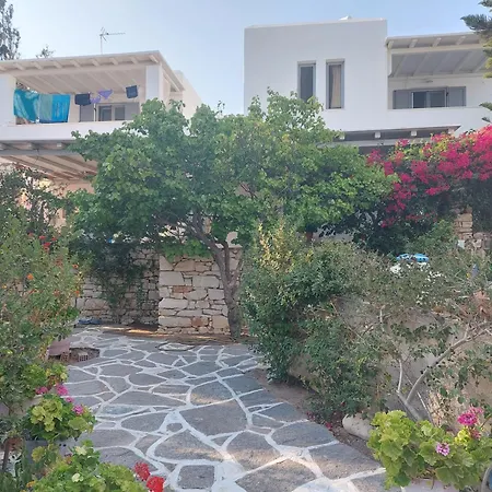 Feriehus Kiki's Huge Balcony Dream Chrisi Akti (Paros)